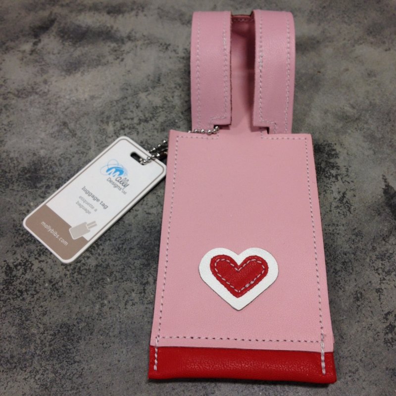 heart luggage tag
