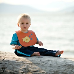 oh my, NEED this leather bib for my baby! from mallybibs.com